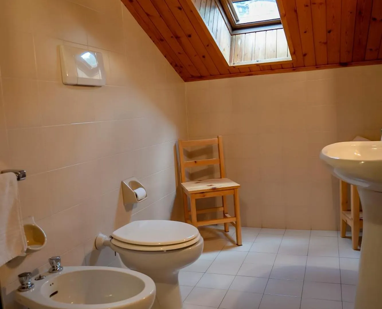 Camere Vecchio Borgo 보르미오 B&B